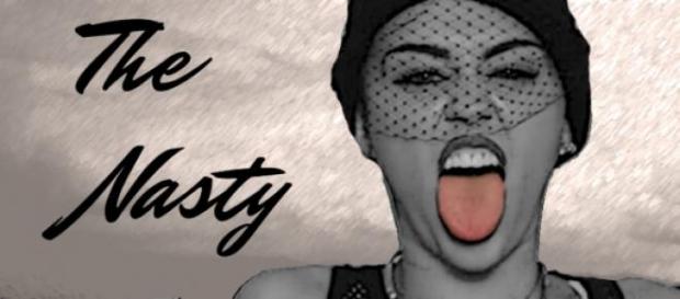 Miley Cyrus contra as discriminações. Miley Cyrus contra as discriminações.