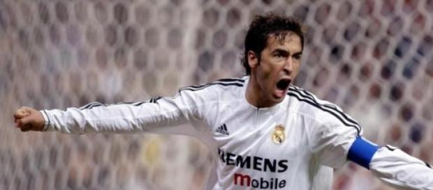 Raul est une star au Real. Raul est une star au Real.