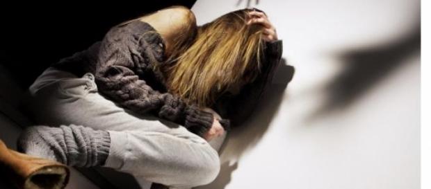 Sequestrata e costretta a prostituirsi Sequestrata e costretta a prostituirsi