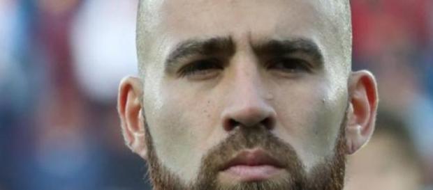 Otamendi, el otro barbudo del fondo Otamendi, el otro barbudo del fondo
