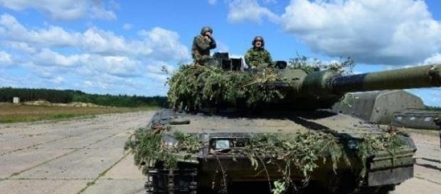 tank américain abrams lors de Saber Strike 2014 tank américain abrams lors de Saber Strike 2014
