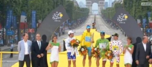 Tour de France, le maglie a Parigi