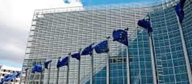 Commissione Europea Vautazione proposta Commissione Europea Vautazione proposta