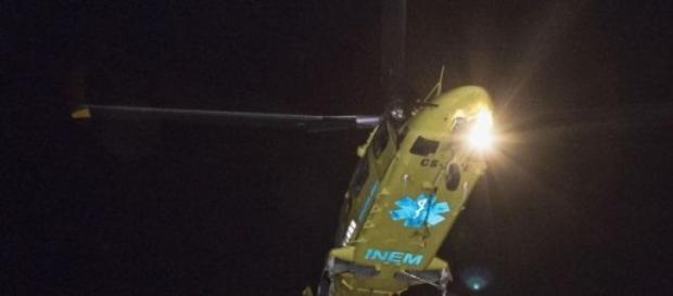 Dois helicópteros ajudaram na evacuação Dois helicópteros ajudaram na evacuação