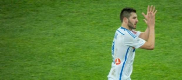 Gignac llega a Tigres de Monterrey Gignac llega a Tigres de Monterrey