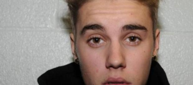 Justin Bieber continua a dar problemas à justiça. Justin Bieber continua a dar problemas à justiça.