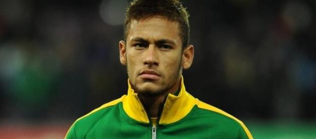 Neymar fue suspendido por dos fechas Neymar fue suspendido por dos fechas