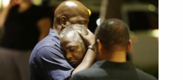 Strage in una chiesa afroamericana Strage in una chiesa afroamericana