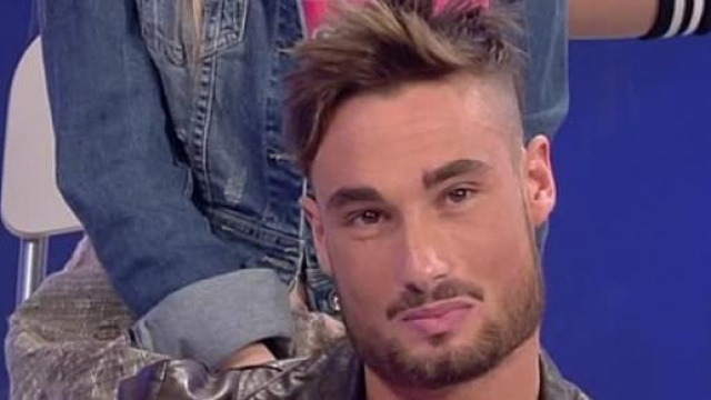 Anticipazioni Uomini e Donne: Gianluca sul trono?