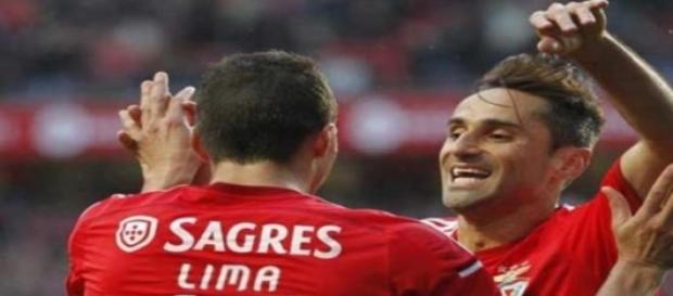 Lima e Jonas de saída do Benfica. Lima e Jonas de saída do Benfica.