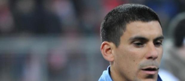 Maxi pode passar a vestir de azul também no clube Maxi pode passar a vestir de azul também no clube