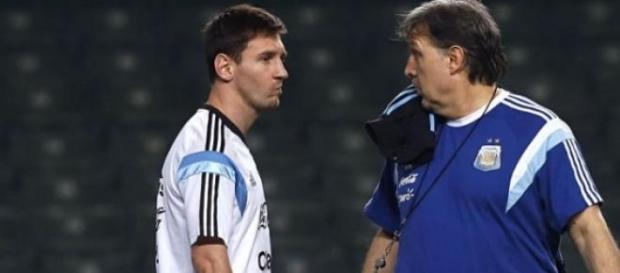 Messi y Martino quieren el primer puesto Messi y Martino quieren el primer puesto