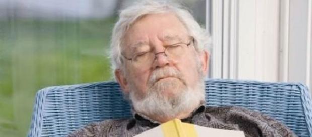 Alzheimer afeta maioritariamente os idosos Alzheimer afeta maioritariamente os idosos