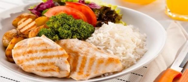 Dieta, reeducação alimentar. Dieta, reeducação alimentar.