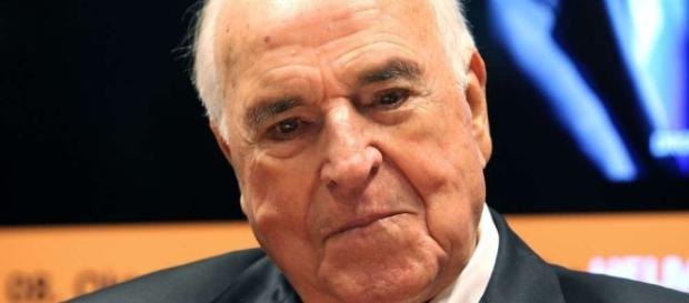 helmut kohl - chancellier allemand helmut kohl - chancellier allemand