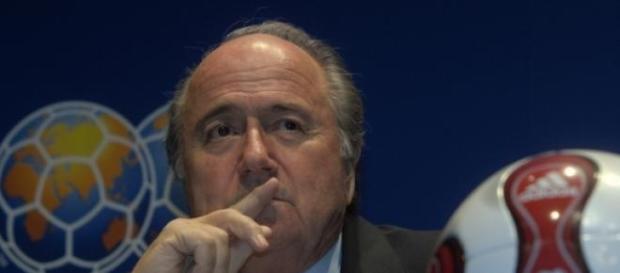Joseph Blatter se va de la FIFA Joseph Blatter se va de la FIFA