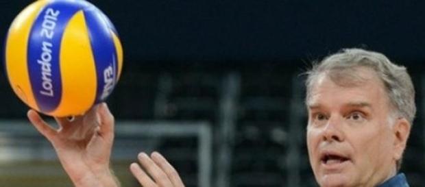 O técnico Bernardinho, suspenso O técnico Bernardinho, suspenso