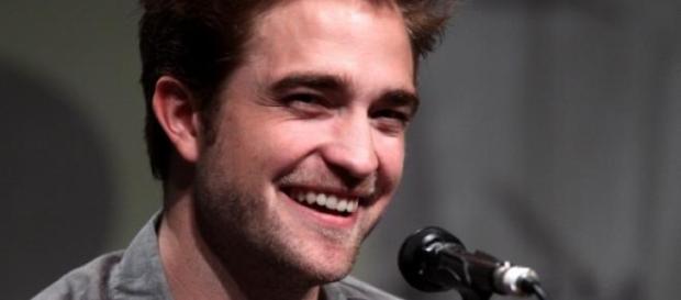 Startet Robert Pattinson als Sänger? Startet Robert Pattinson als Sänger?