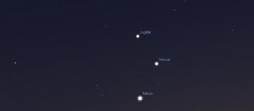 Luna Venus Júpiter conjunción astronomía