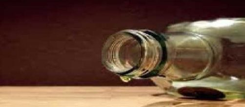 Ottanta persone vittime di un liquore contraffatto