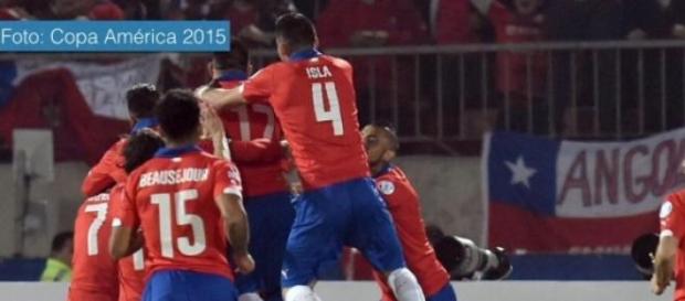Chile vence uno por cero a Bolivia Chile vence uno por cero a Bolivia