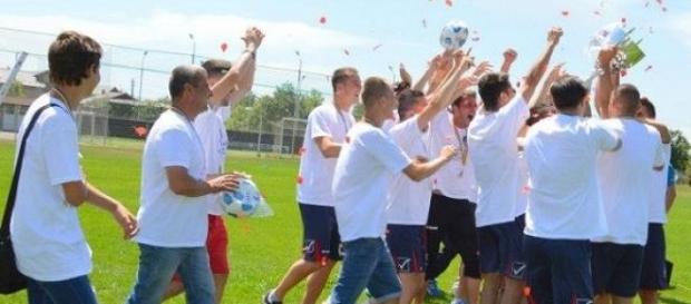 FC Aninoasa a mai făcut un pas spre Liga a 3-a FC Aninoasa a mai făcut un pas spre Liga a 3-a