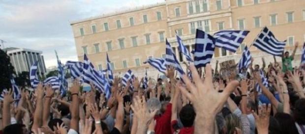 Una manifestazione in Piazza Syntagma, Atene Una manifestazione in Piazza Syntagma, Atene