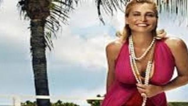 la famosa show girl Simona Ventura