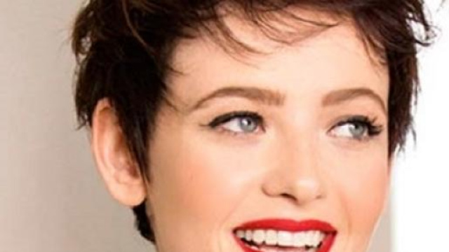 Tagli di capelli corto e liscio