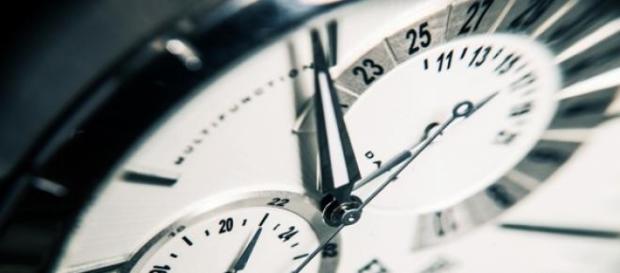 Calculeaza timpul care trece Calculeaza timpul care trece