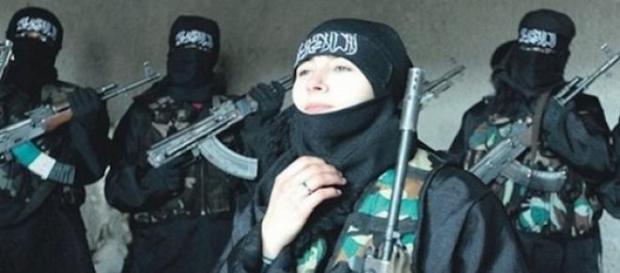 Ce avantaje şi dezavantaje reprezintă ISIS? Ce avantaje şi dezavantaje reprezintă ISIS?