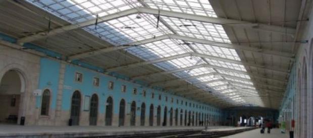 Estação centenária 'enfrenta' ameaça de encerrar. Estação centenária 'enfrenta' ameaça de encerrar.