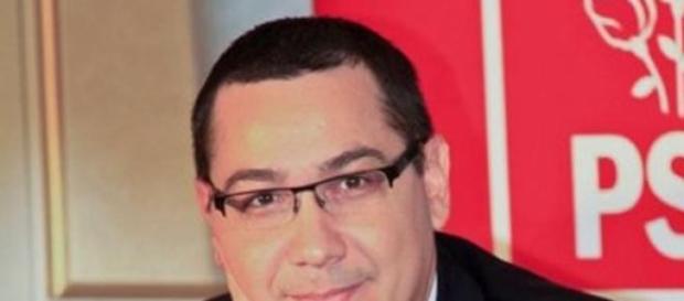 Victor Ponta este foarte activ pe facebook Victor Ponta este foarte activ pe facebook