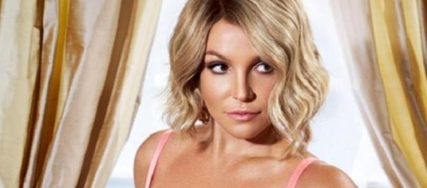 Britney Spears de nouveau célibataire Britney Spears de nouveau célibataire
