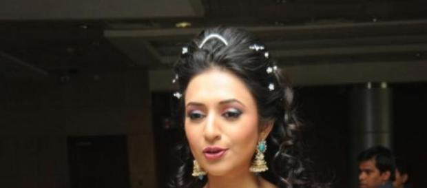Divyanka Tripathi not to quit Yeh Hai Mohabbatein Divyanka Tripathi not to quit Yeh Hai Mohabbatein