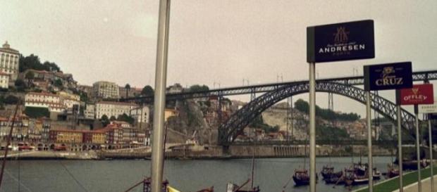 Embarcações serão muito semelhantes às Venezianas. Embarcações serão muito semelhantes às Venezianas.