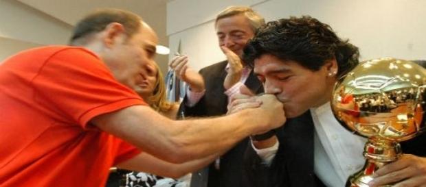 Maradona sempre primou por ser polémico Maradona sempre primou por ser polémico
