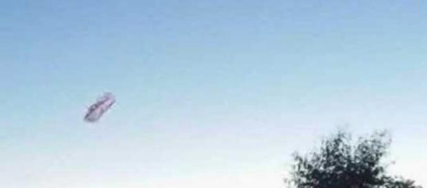 Ufo: clamoroso avvistamento nel Cilento Ufo: clamoroso avvistamento nel Cilento