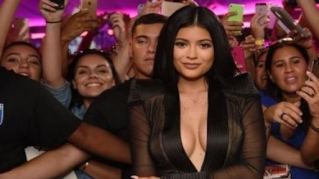 Kylie Jenner à l'inauguration de Sugar Factory.