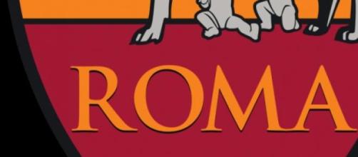 Il logo della Roma è al centro di discussioni