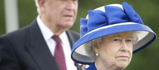Die Queen ist auf Staatsbesuch in Deutschland. Die Queen ist auf Staatsbesuch in Deutschland.