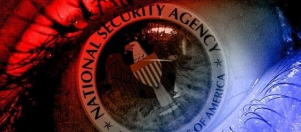 La NSA spiava i presidenti francesi La NSA spiava i presidenti francesi