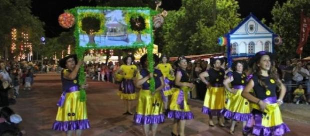 Marchas Populares em honra de Santo António Marchas Populares em honra de Santo António