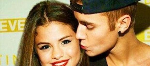 O casal "Jelena" separou-se em Outubro. O casal "Jelena" separou-se em Outubro.
