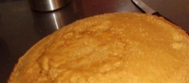 Para el desayuno o la merienda una torta economica Para el desayuno o la merienda una torta economica