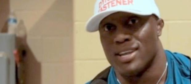 Punk réussira à l'UFC, parole de l'expert Lashley. Punk réussira à l'UFC, parole de l'expert Lashley.