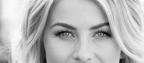 Julianne Hough, taglio capelli scalato