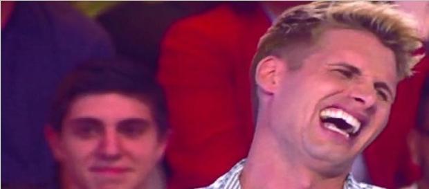 Benoit Dubois sur le plateau de TPMP Benoit Dubois sur le plateau de TPMP