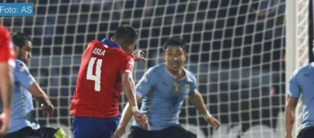 Chile le ganó uno por cero a Uruguay Chile le ganó uno por cero a Uruguay