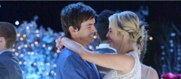 Pretty Little Liars: Ashley Benson-Tyler Blackburn Pretty Little Liars: Ashley Benson-Tyler Blackburn